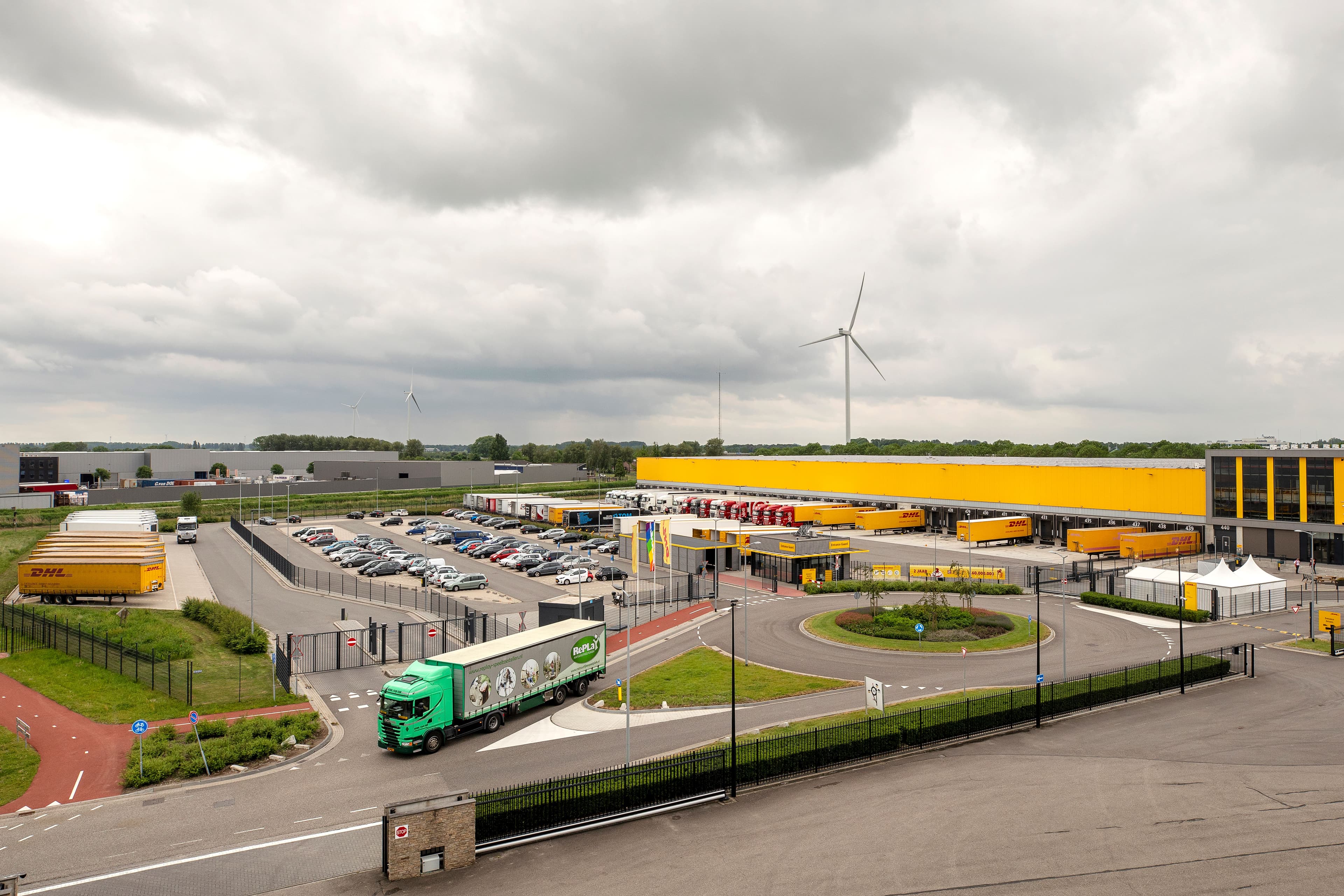 luchtfoto van bedrijventerrein Wildeman