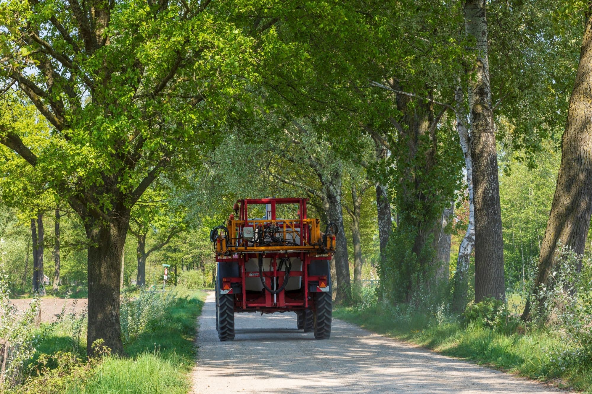 trekker op de weg