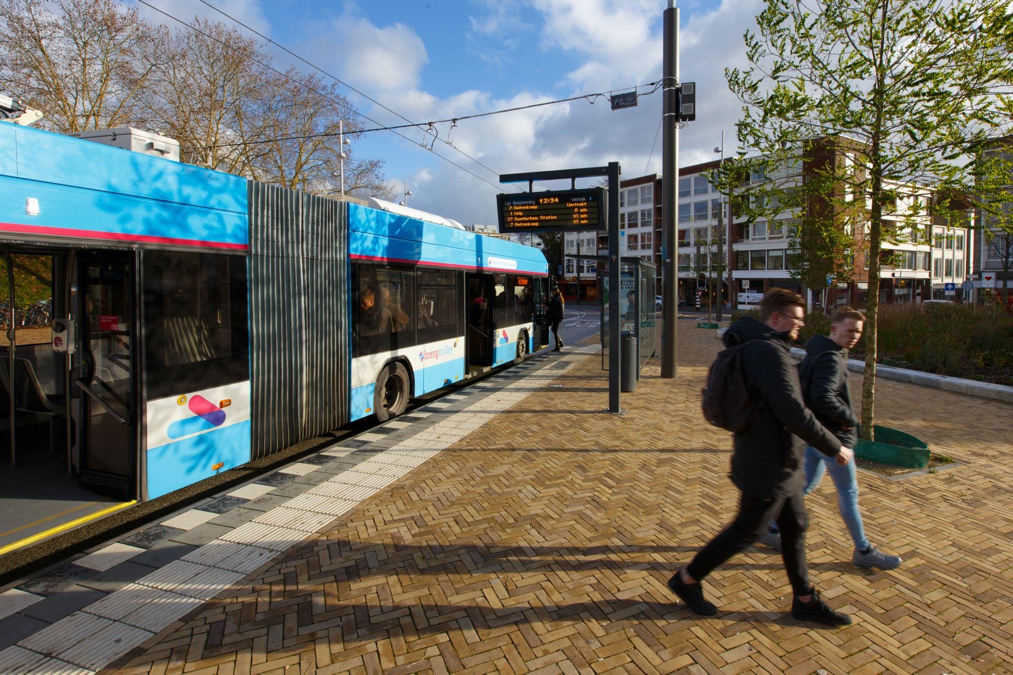 2e noodcontract voor bus en trein Arnhem-Nijmegen / Veluwe Zuid 